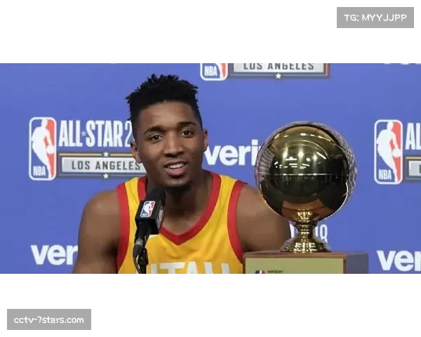 芝加哥天空队开启季前训练营，新任主教练强调防守体系重建